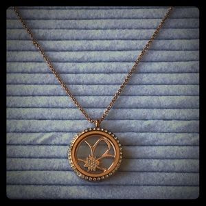 Large Rose Gold Flower Necklace